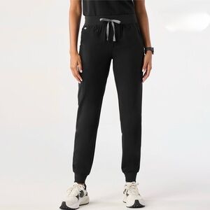FIGS Women’s Black Zamora Jogger Scrub Pants | Size S/P